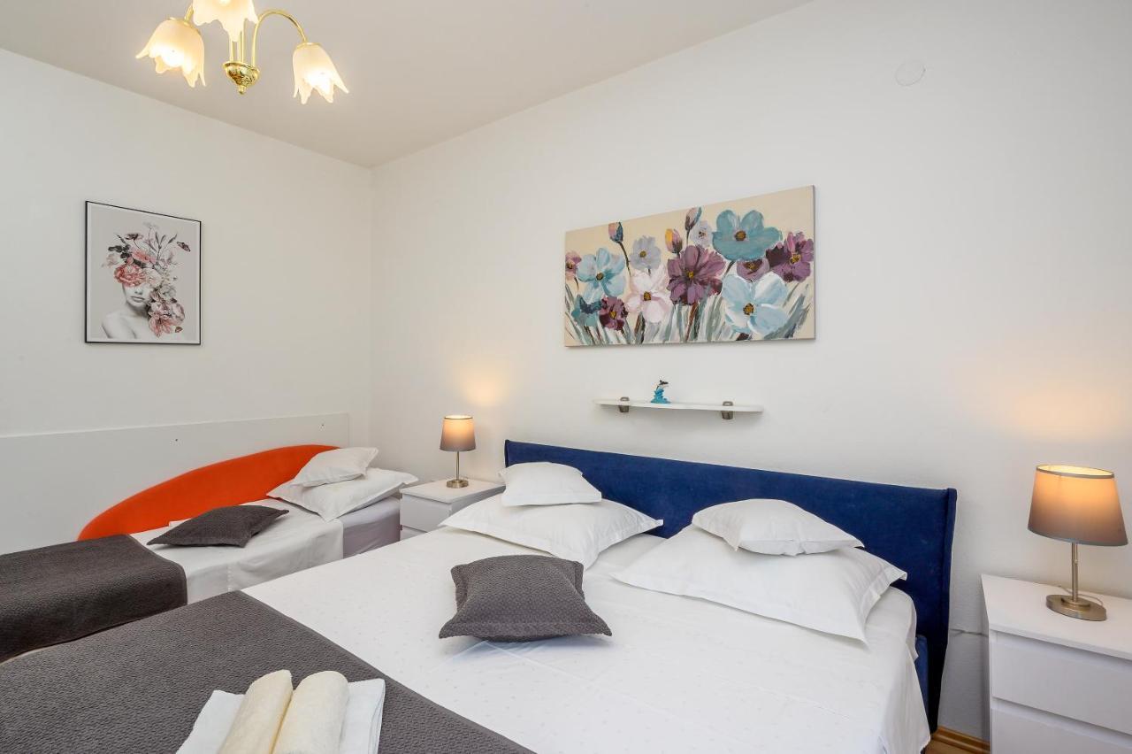 Apartments Juric Podstrana Exterior foto